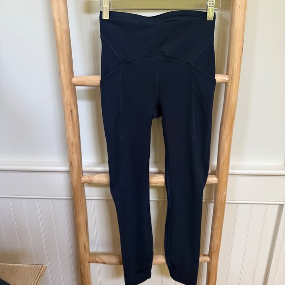 Lululemon Pants - Lululemon Womens Navy Blue High Rise Pocketed Athletic Leggings Size 4 25"
